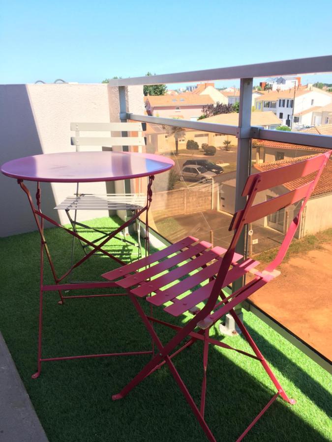 Charmant Studio 25 M2, 900M De La Plage Apartment Les Sables-d'Olonne Exterior photo