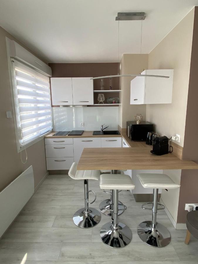 Charmant Studio 25 M2, 900M De La Plage Les Sables-d'Olonne Exterior photo